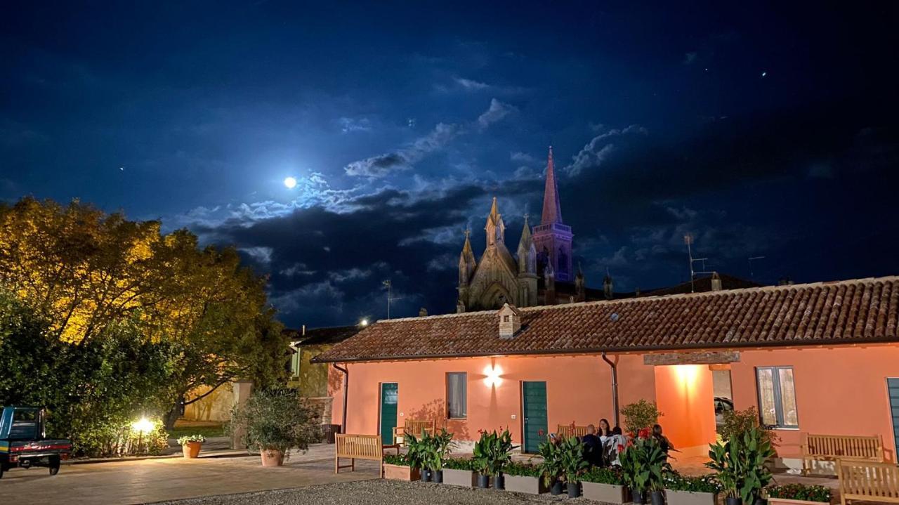 Agriturismo Pizzavacca Villanova sull'Arda Buitenkant foto