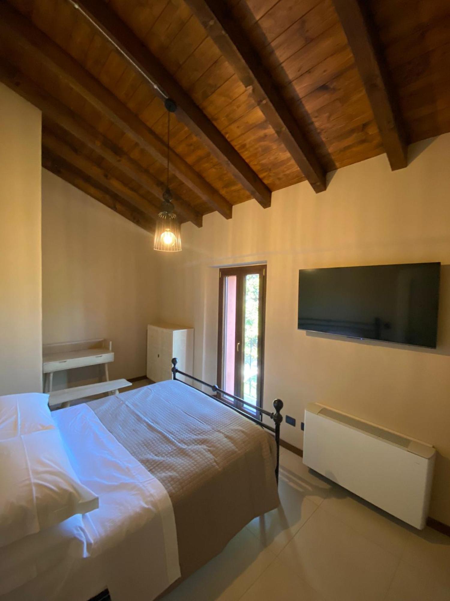 Agriturismo Pizzavacca Villanova sull'Arda Buitenkant foto